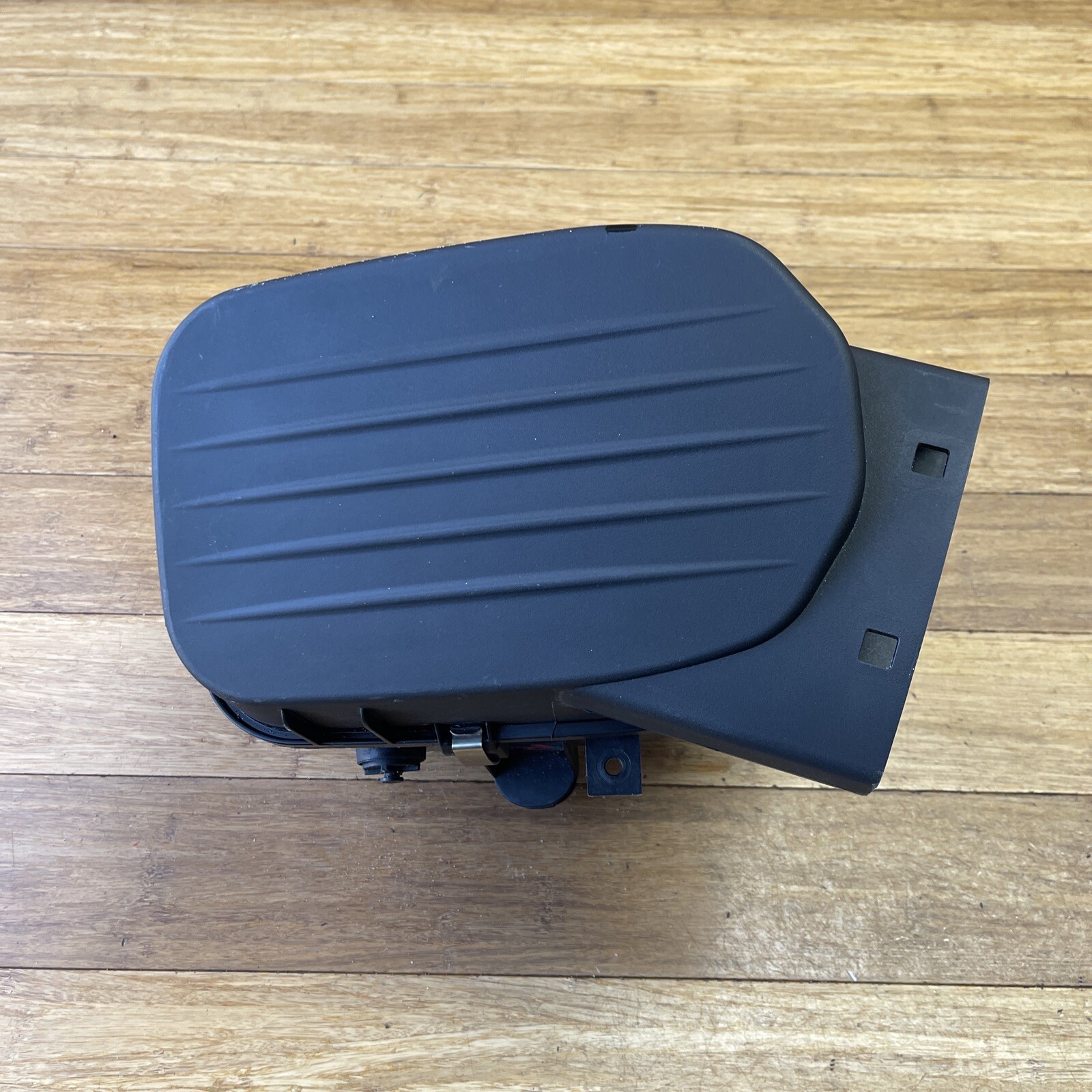 2017-2024 Maserati Ghibli M157 Front Air Intake Cleaner Box Set of 2 OEM