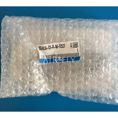 1PCS New SMC ISE40A-01-R-M-X501 pressure switch
