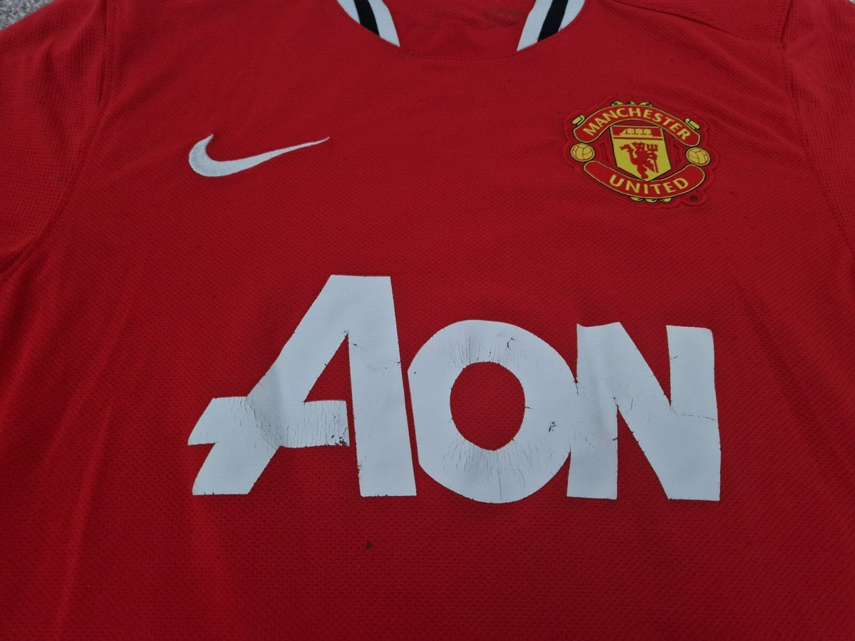 CLASSIC MANCHESTER UNITED 2011-2012 MENS M MEDIUM FOOTBALL