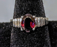Deep Red Natural Garnet Ring Solid Sterling Silver Tri-Slashed Size 6