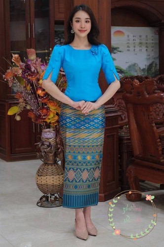 THAI TRADITIONAL BLOUSE SHIRTS LAOS SILK - AVAILABLE IN CHEST SIZE 32" - 46" - Picture 5 of 24