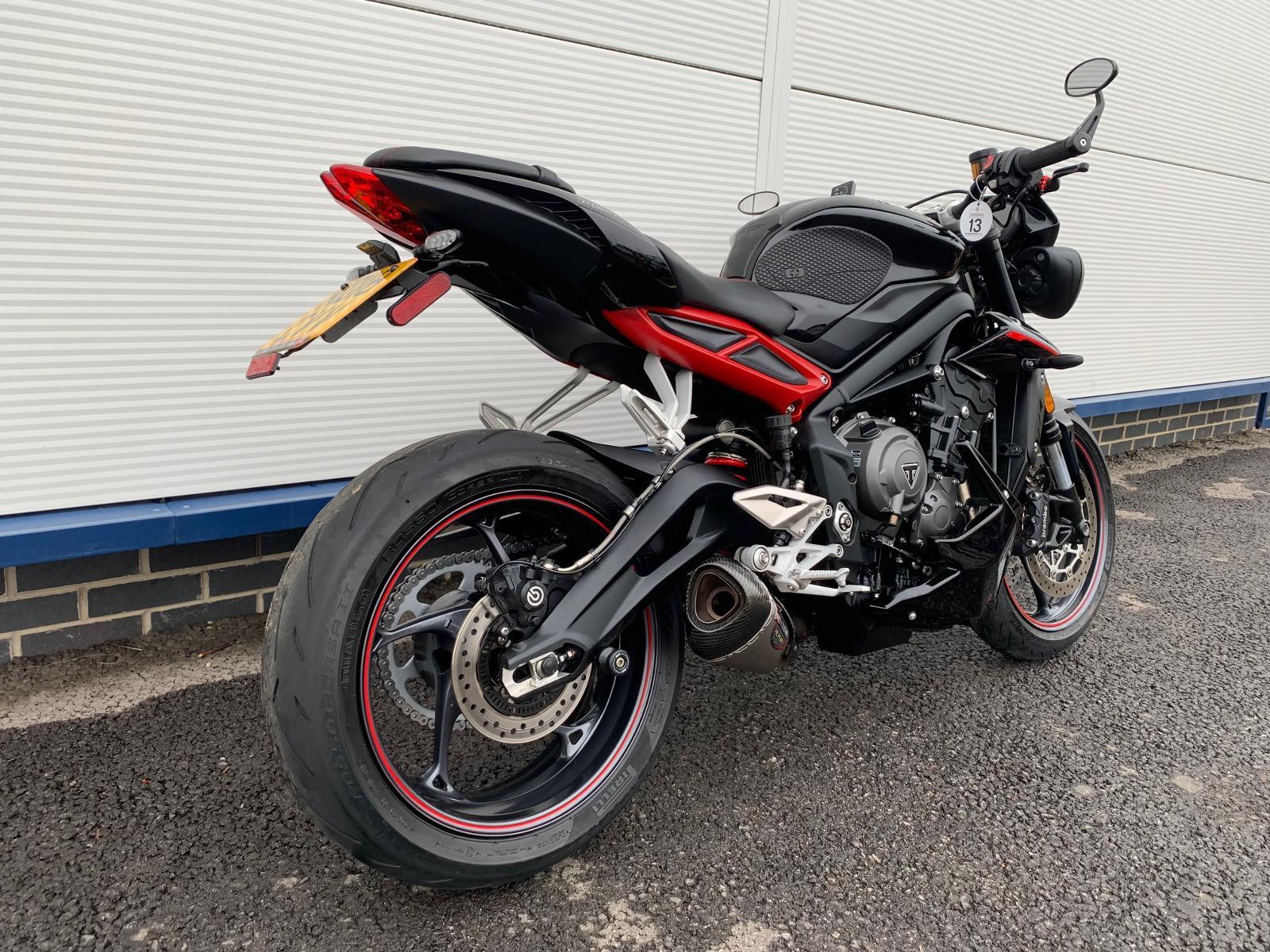Triumph Street Triple 765 RS YOSHIMURA EXHAUST HEATED GRIPS TAIL
