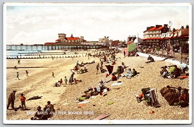 Postcard UK England Bognor Regis East Sands and Pier
