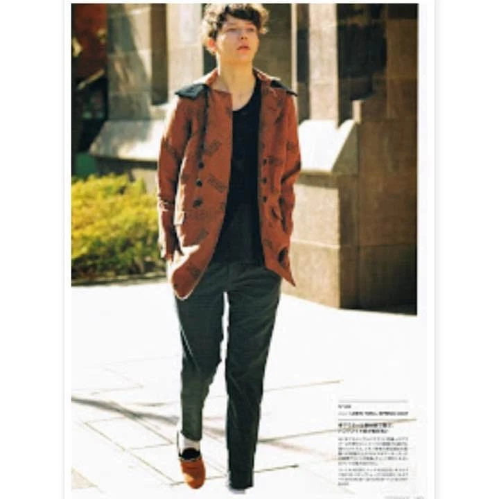[Good condition, published in magazine, reduced price] Shareef coat image 1