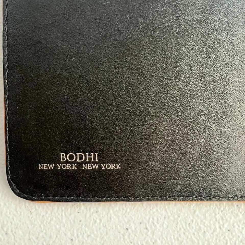 Estojo de couro Bodhi para iPad 2ª 3ª 4ª geração cavalete aba amarelo girassol - Imagem 4 de 4