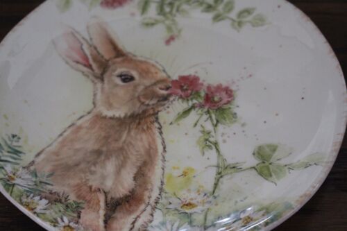 Set of 2 NEW Southern Living Floral Bunny Accent Plates Thumper - Picture 2 of 8