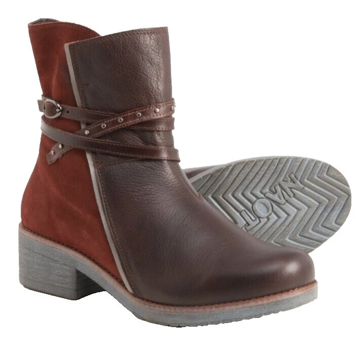 Женские коричневые сапоги Naot