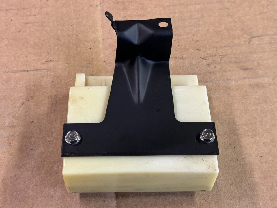 Módulo de control de crucero Ford Mustang 87-93 ECU cerebro con soportes fabricante de equipos originales de fábrica 5,0 L Foto 3 de 4