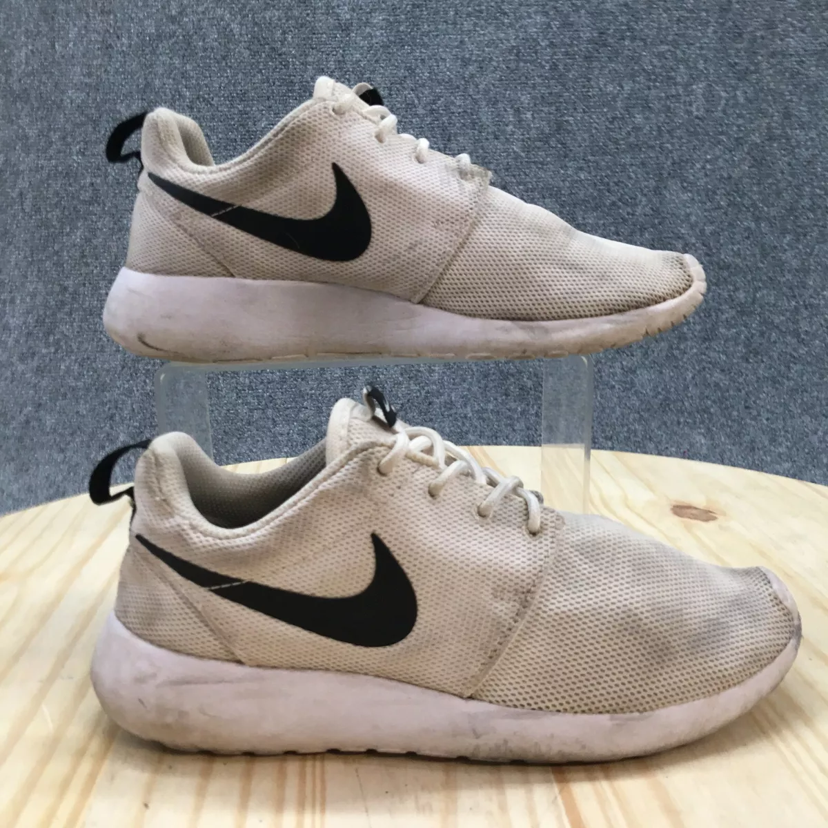 Nike Sneakers Womens 5.5 White Roshe One Low Lace Up Knit Casual 844994 101