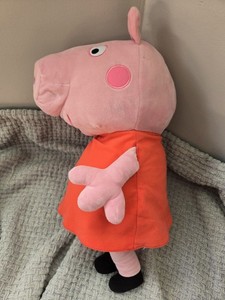 Fiesta Peppa Pig 7" Plush Stuffed Animal Toy