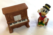 .VTG 1988 Disney Scrooge McDuck Duckburg Dream House Collection Bisque Figurines