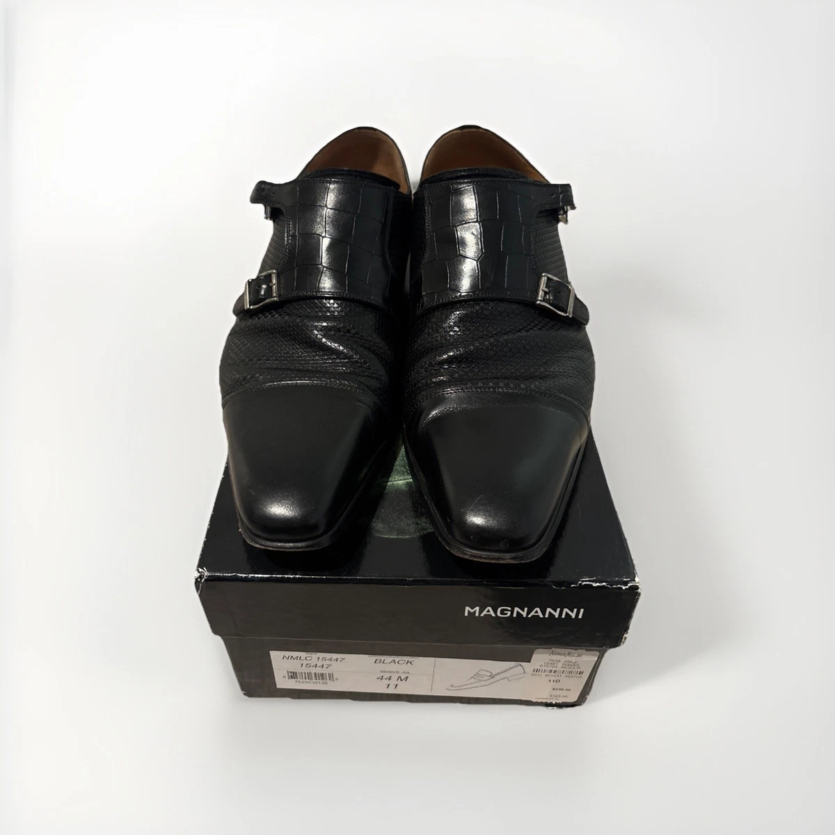 Magnanni Mens Velvet Loafers Black Tuxedo Smoking Slippers Size 9.5M 1990s Vintage MEZLAN CUSTOM Aristocrat Smoking Slippers  main image 2