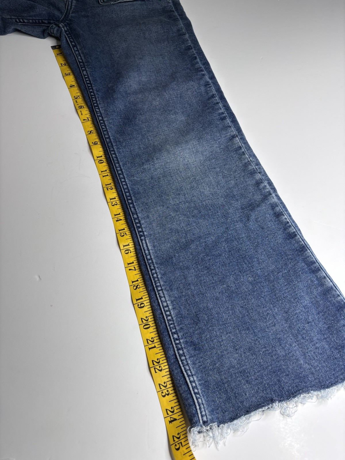 Faherty Stretch Patch Pocket Pants Cut Hem Size 26 - image 7