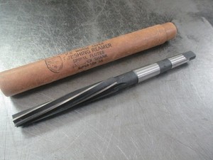 USED #1 Morse Taper HSS Tapered Spiral Fluted High Speed Steel Finishing Reamer