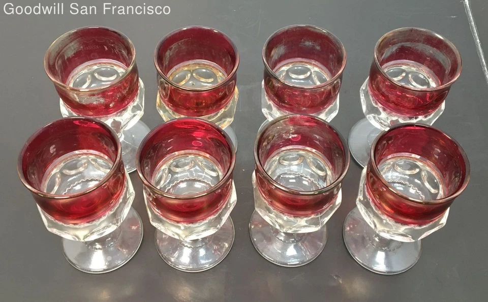 Juego De Colección De 8 Copas Kings Crown Patrón Rojo Arándano Indiana Glass Company Foto 2 de 4