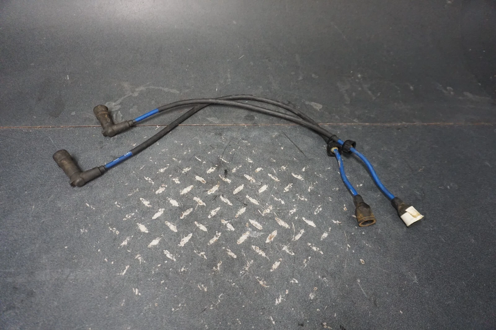 2000-2003 Sea-Doo OEM Ignition Coil Cables Ass'y Blue Freshwater GTX DI LRV