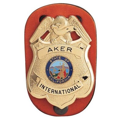 個人装備 AKER Leather Federal Badge Holder Aker Leather 590 Clip-on Federal Badge Holder Black And Gold Aker