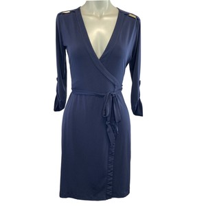 slimming wrap dress