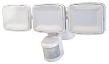 LED Motion Light 3000lm Triple Head 240° Sensor 70ft Range Outdoor White