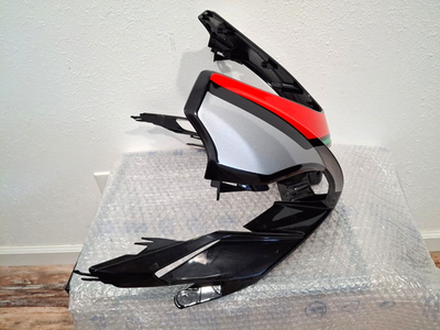 96172133様 2016 2020 Aprilia Tuono V4 1100 Front Upper Nose Fairing Cowl