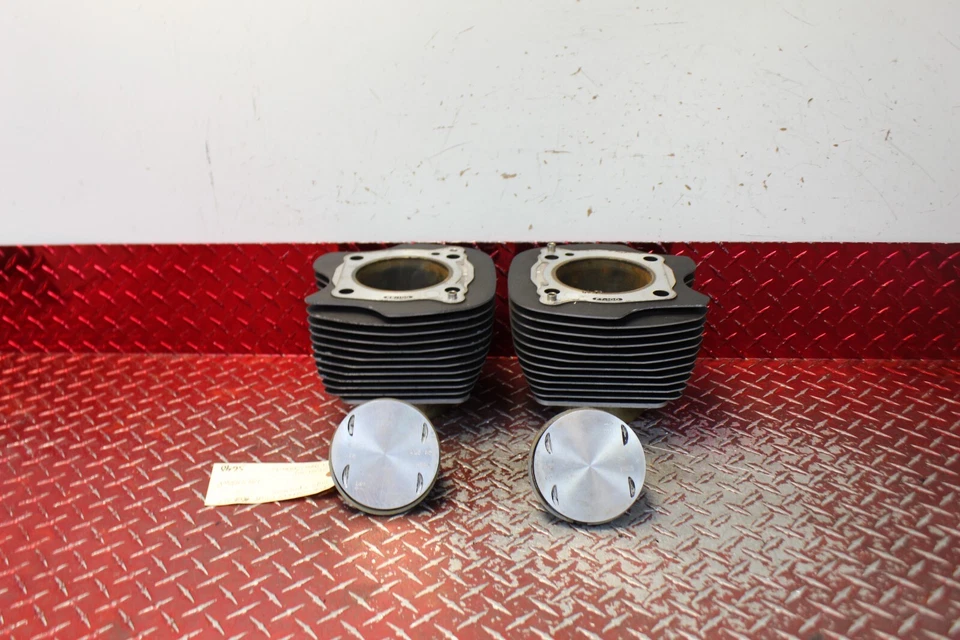 Harley Street Glide 2020 107 cilindros jarras y pistones M8 SG40 Foto 2 de 4