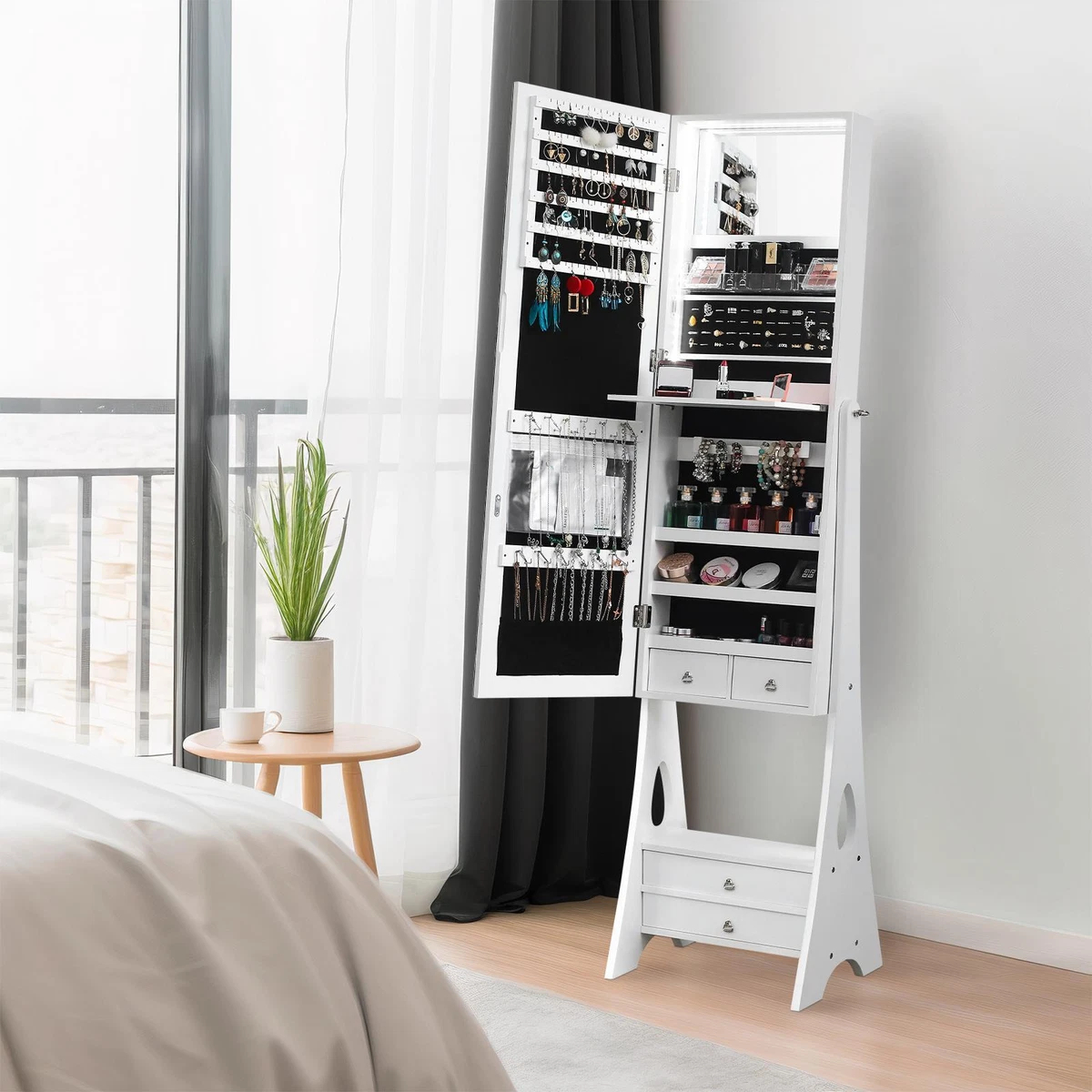 Free Standing Mirrored Jewellery By Lori Greiner