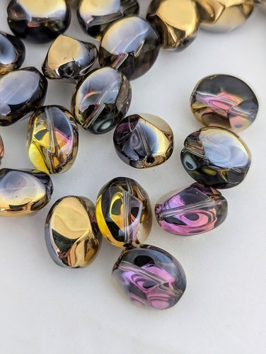 25 Glass Beads, Nugget, 12mm x 10mm, 1.2mm Holes, Choice Of Colours - Picture 6 of 10