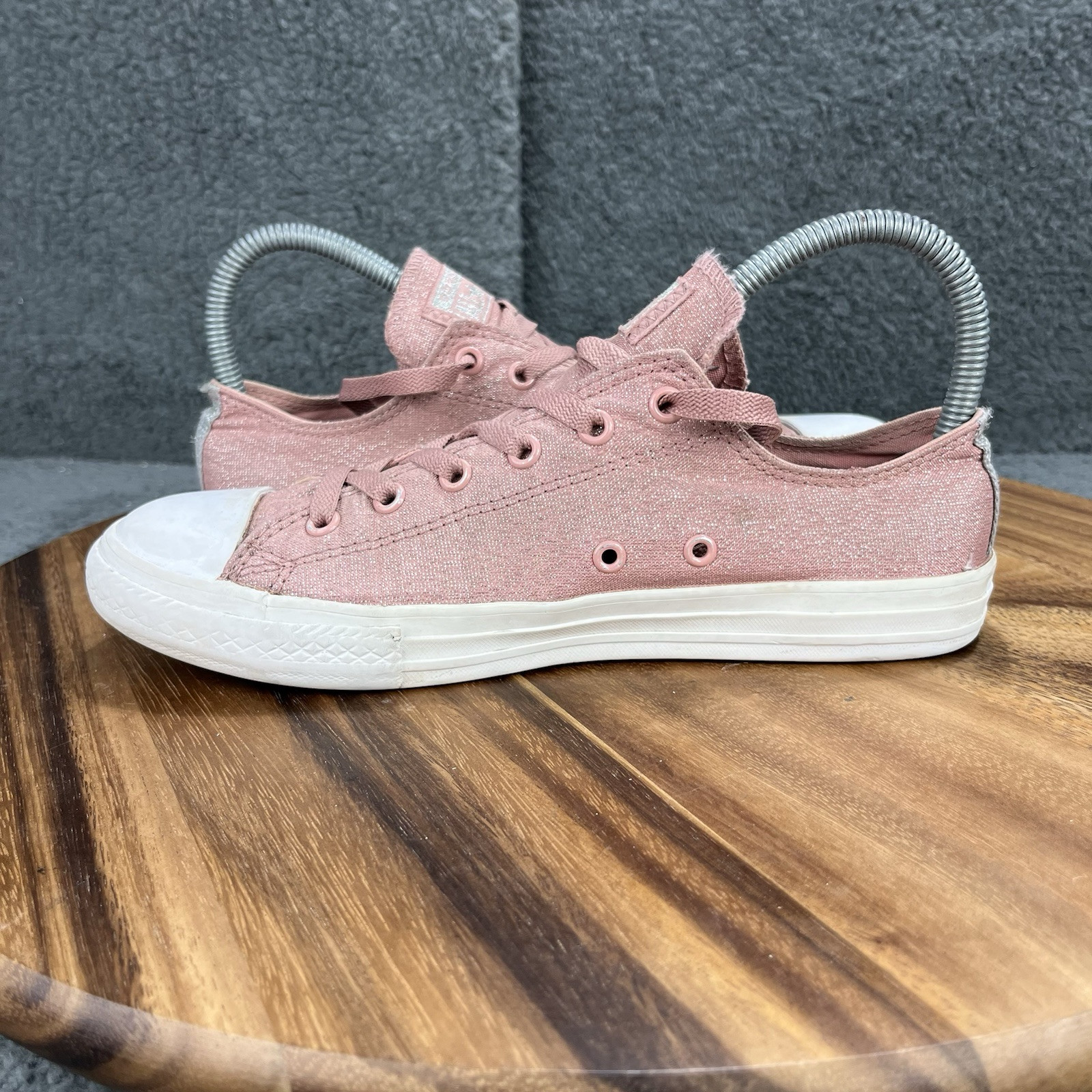 Converse Chuck Taylor All Star Junior Low Top Sneakers Pink Glitter Size 5 thumbnail 8