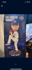 sports bobbleheads in collectables