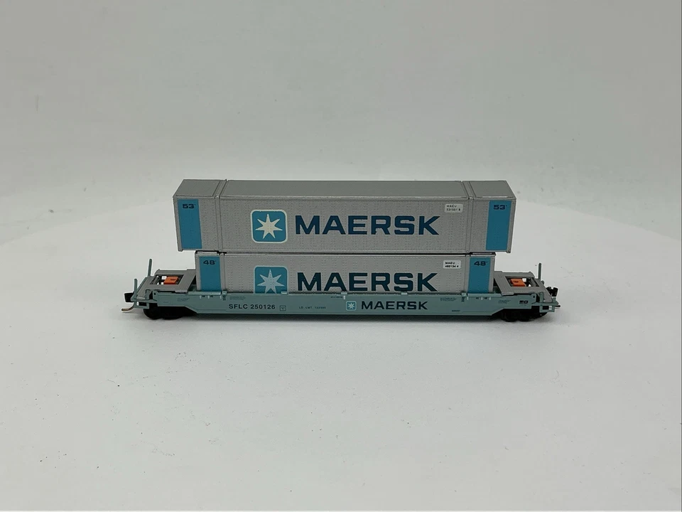 Con-Cor N Scale 001-603107 (02) Maersk Twin Stack Container Car #250126 - Image 2 of 4