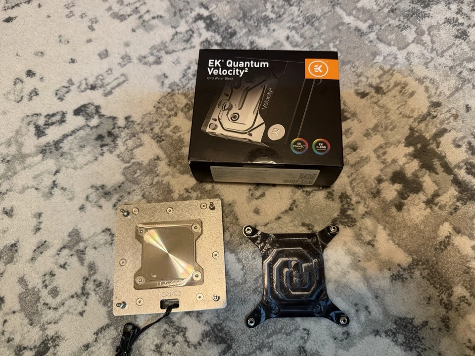 Bloque de agua CPU níquel/acetal negro EK-Quantum Velocity² D-RGB 1700 Foto 2 de 4