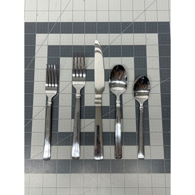 Oneida Attalia Stainless Glossy 18/0 China Flatware 5 Piece Place Setting