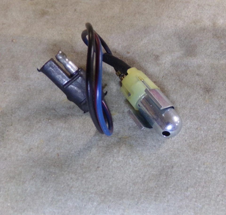 Conjunto de luces de bandeja de ceniza, Ford Galaxie 1971, LTD, Country Squire, nuevo de stock Foto 2 de 4