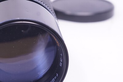 Aazon.co : Sony 18-200 F3.5-6.3 E-ount Lens SEL18200LE : Caera Lenses