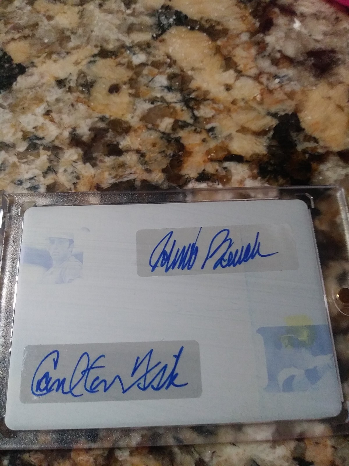 Carlton Fisk Talking Collector's Plate - www.studio25.pe
