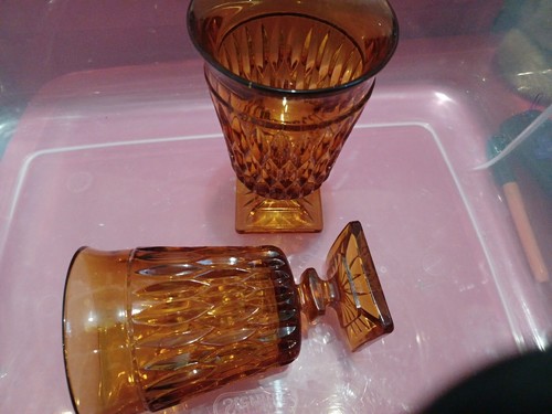 2 Vintage Amber Indiana Glass Whitehall Cubist Pedestal Drinking Glasses 6" - Picture 5 of 7