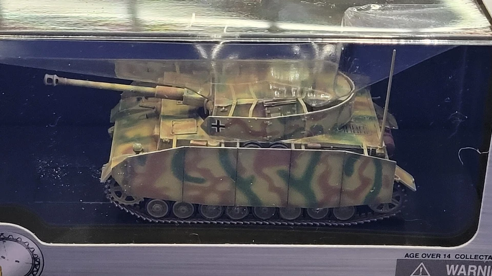 DRAGON ARMOR 1/72 60651 Pz.Kpfw.IV Ausf.H Late Production WW2 Eastern Front Tank - Image 2 of 4