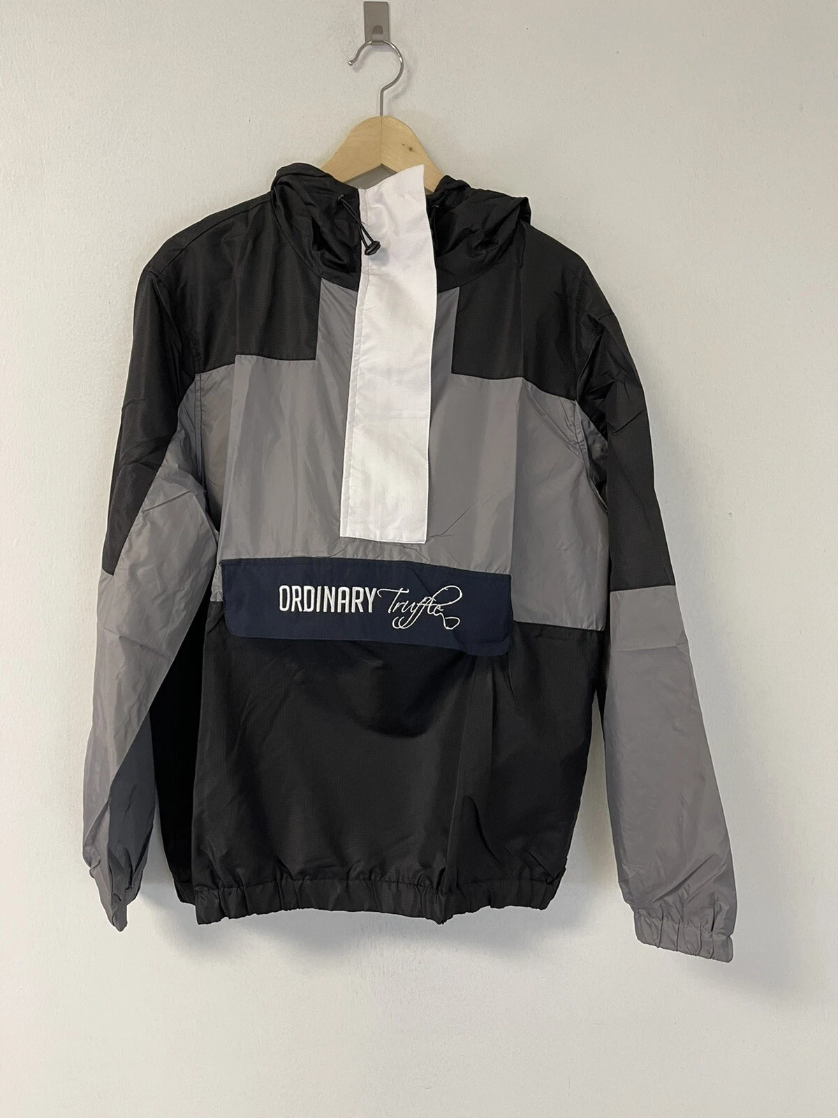 Ordinary Truffle Jacket Mens Medium Black Color Block 1/4 Zip Windbreaker N126 - product detail image 1