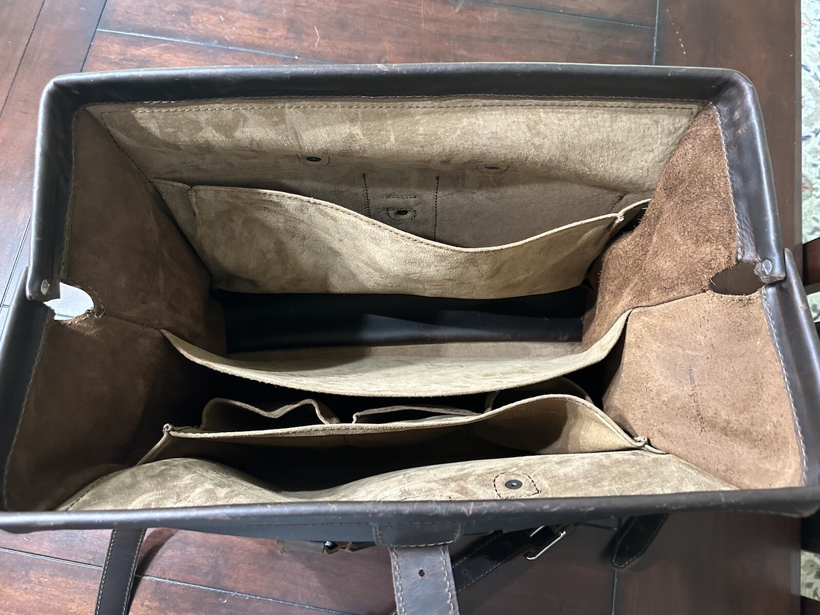 Saddleback Leather Barrister Briefcase Dark Coffee Brown W/luggage