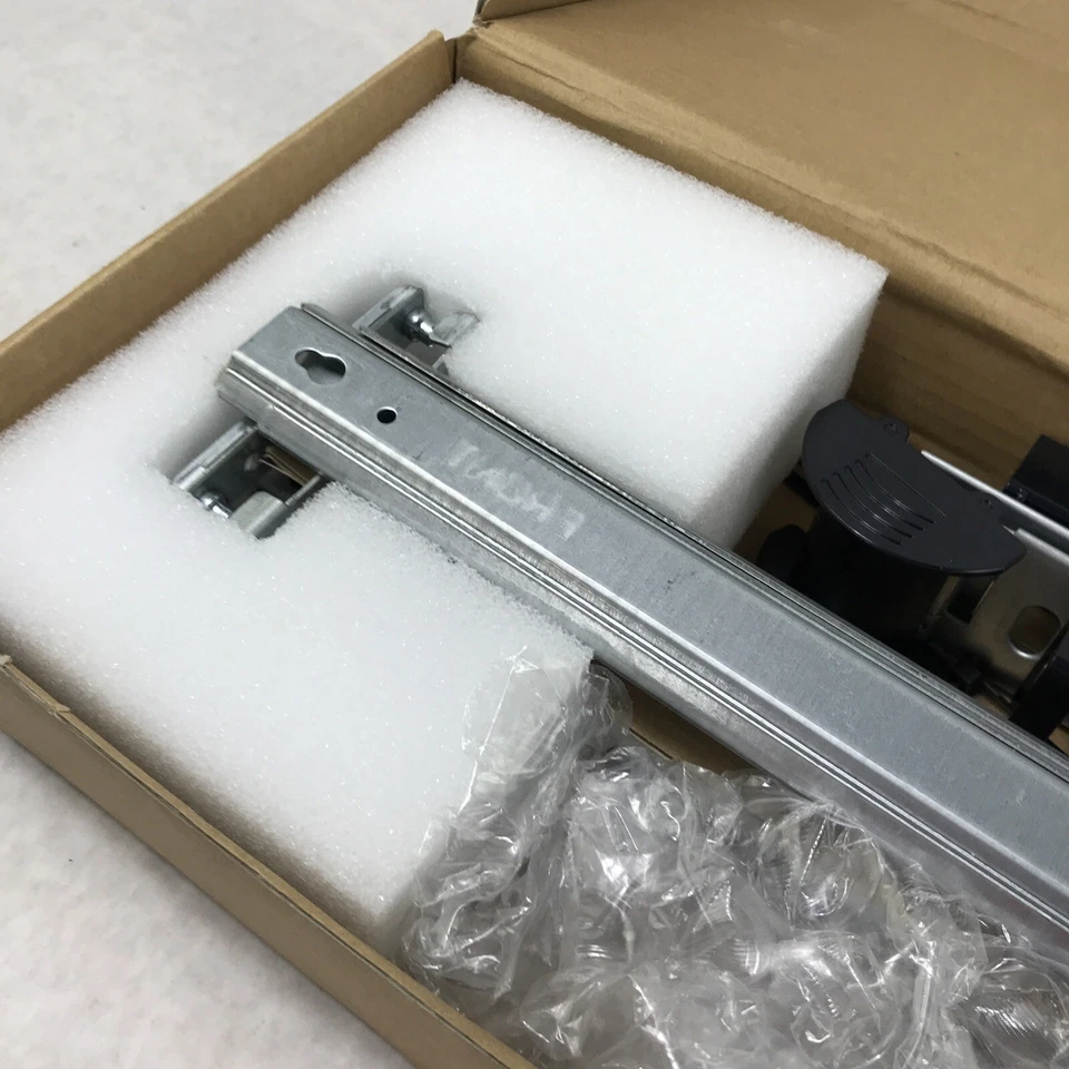 HP 487267-002 Rack Rail Kit 2U G6 Rack Mount Rail Kit  Management Arm - Image 3 of 4