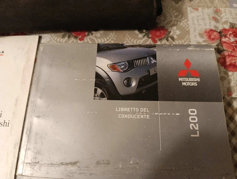 MANUALE USO E MANUTENZIONE MITSUBISHI L 200 2007 Completo  - Immagine 2 di 4