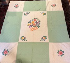 Antique Appliqu  Floral Quilt, Very Good Condition, Pastels, 1920-30, Wonderful