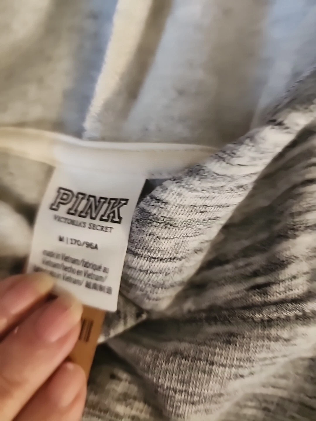 UNDERCOVER Felpa con cappuccio Victoria's Secret ROSA logo grigia nuova con etichetta TAGLIA M PULL ON