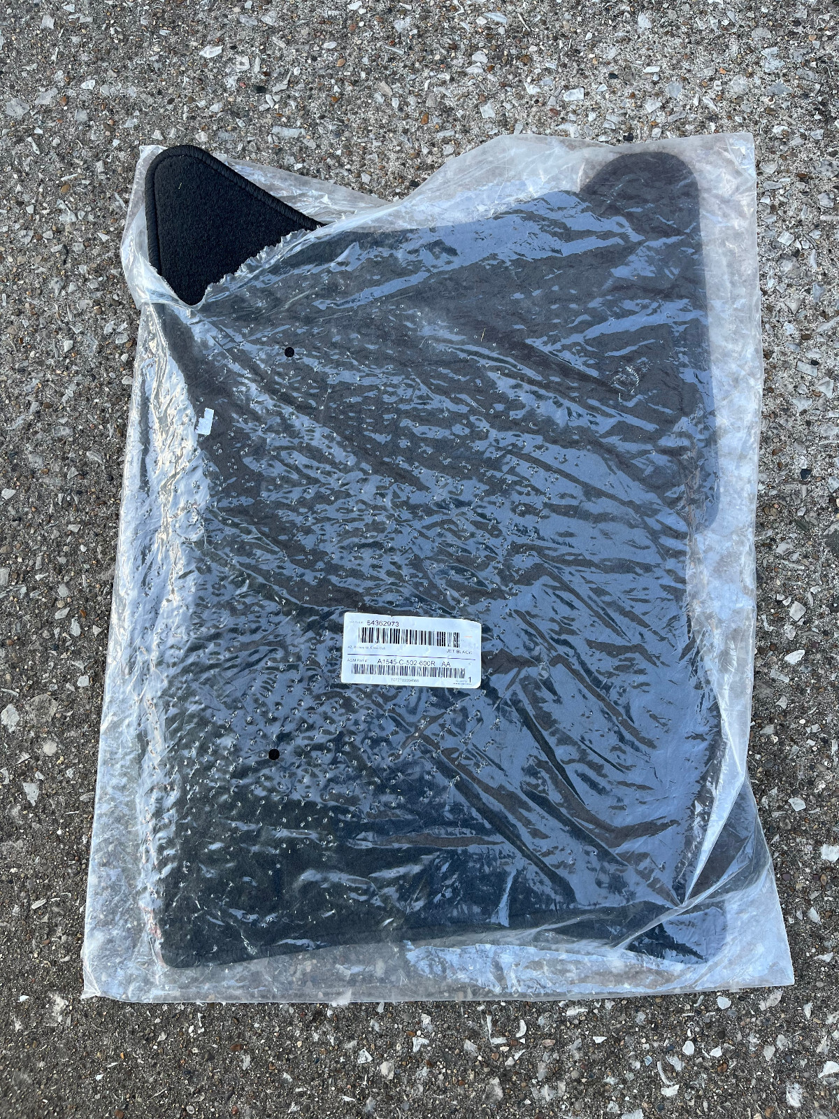 Chevy Silverado Sierra Crew Cab 4 Piece OEM Black Floor Mat Set GM  