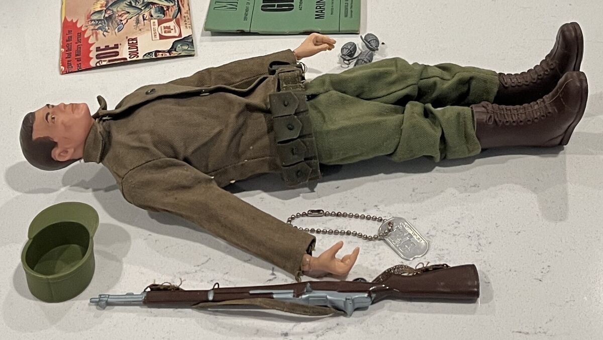 1964 Hasbro - G.I. Joe Action Soldier Figure #7500 in 1964 Hasbro - G.I. Joe Action Soldier Figure #7500 in