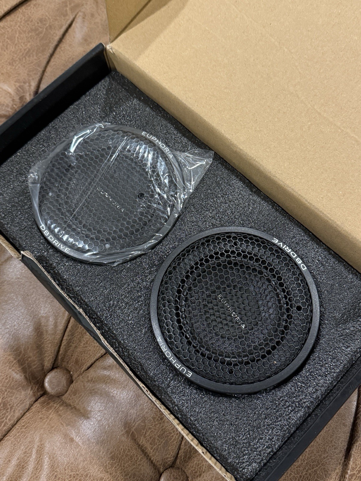 DB Drive EUPHORIA ES9 3.5 Component Midrange 300 WATTS Peak/100 WATTS RMS POWER