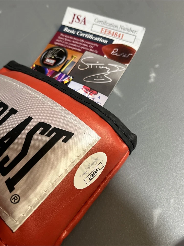 Pernell Whitaker Sweetpea Signed Autographed Boxing Glove JSA COA HOF CHAMP - Image 4 of 4