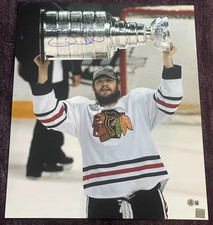 BRENT SEABROOK Signed 2013 STANLEY CUP 16x20 PHOTO Beckett Auth (BAS)