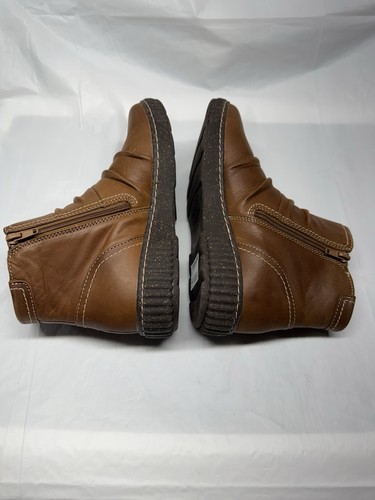 Clarks Caroline Orchid Women’s Dark Tan Leather Boots Side Zip Size 8M - Picture 7 of 10