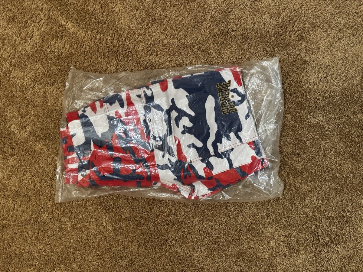 Supreme: Double knee denim painter shorts, Never opened Spring